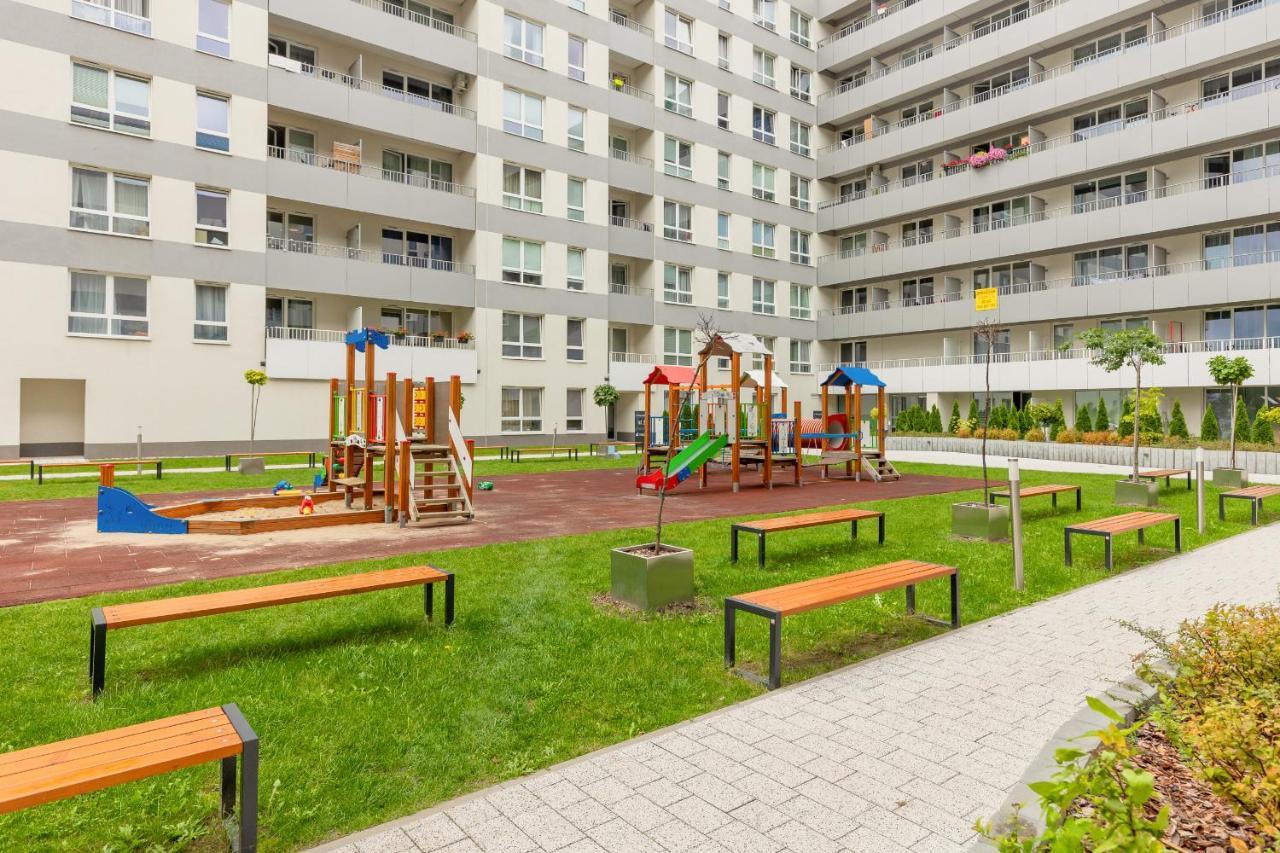 Apartment With Ac Warsaw Mokotow Business Centre By Noclegi Renters Екстериор снимка